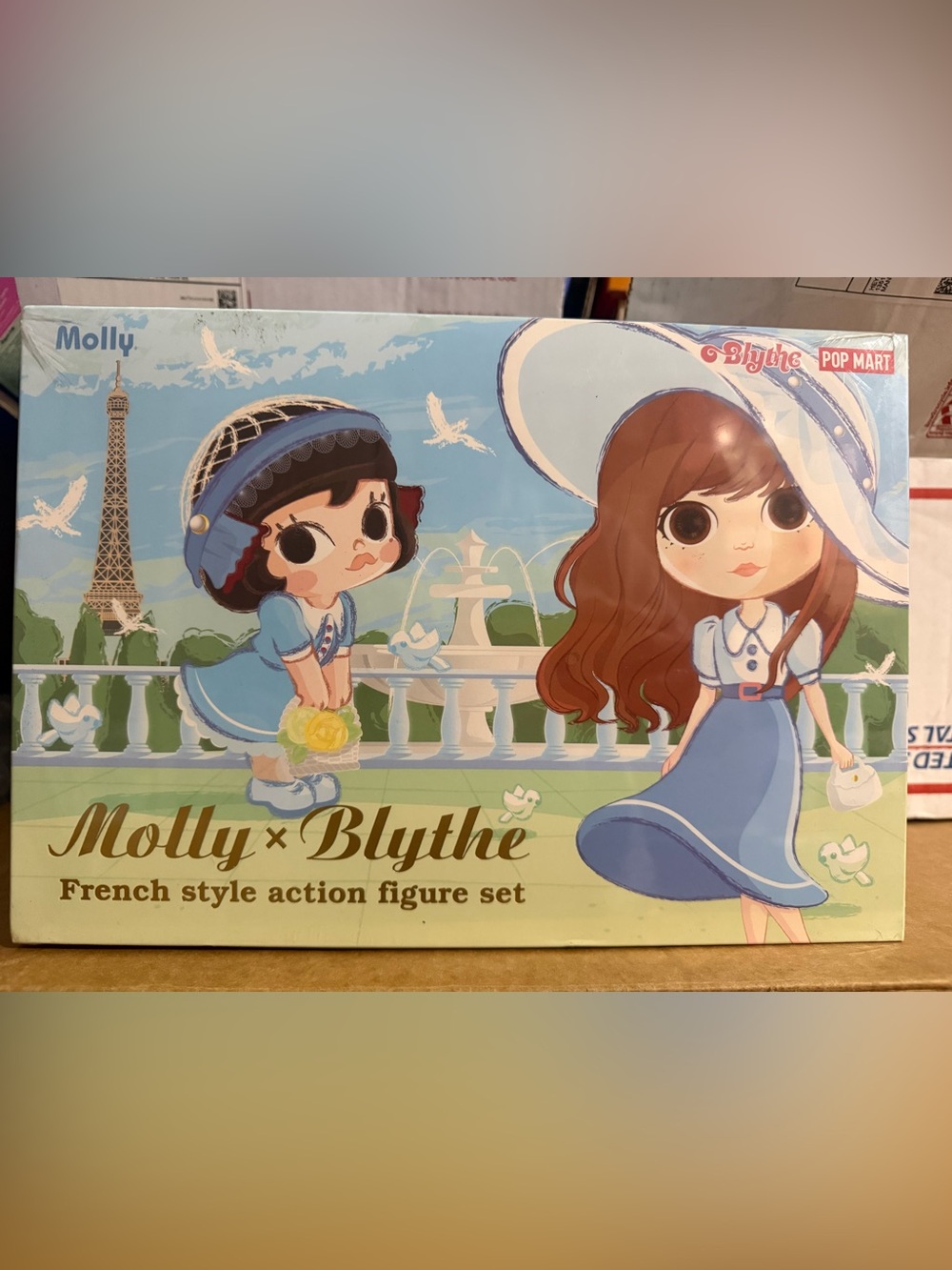 Molly x Blythe French style action figu